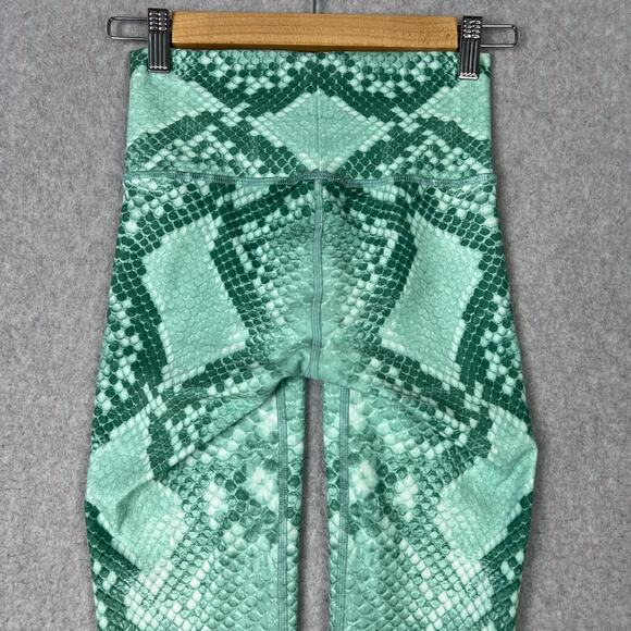 Niyama Sol Womens S Python Barefoot Leggings in Mint - Picture 6 of 8